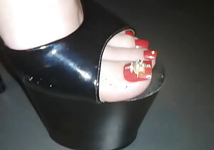 Little one L Black Extreme High Heels and Sexy Red Nails (short Video Version)