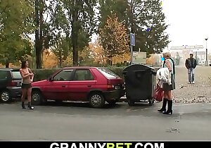 Old granny hooker is picked up and fucked