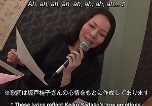 Mature Japanese become man sings miserable karaoke overlapped adjacent to has sex