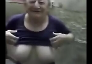 granny move chunky boobs