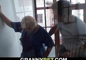 He helps blonde granny