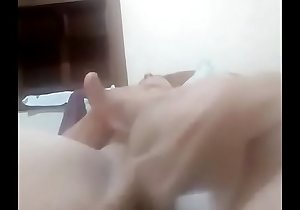 Vazou doll-sized whatsap amiga se masturbando